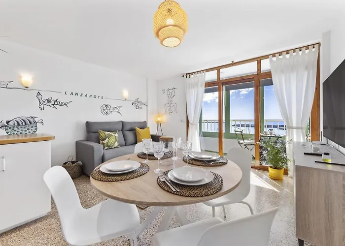 Vista A Fermina * アレシフェ